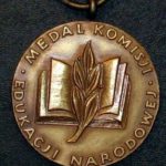 MedalKomisjiEdukacjiNarodowej